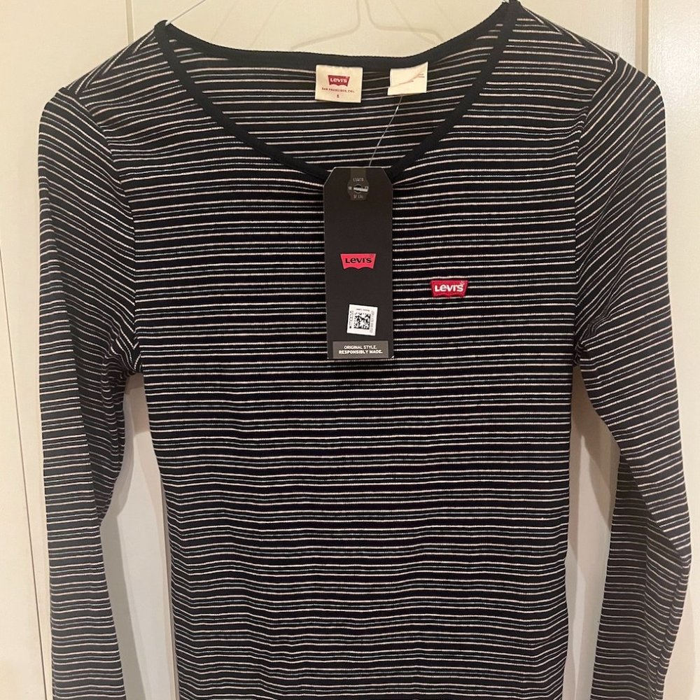 Levi’s, women, long sleeve, top, striped, size small, new!